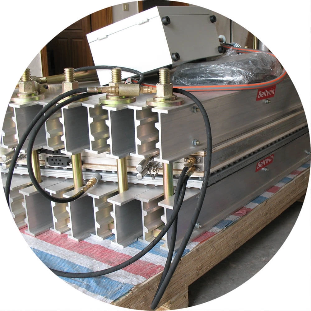 Heavy Duty Sectional Hot Vulcanizing Press with Water Cooling System