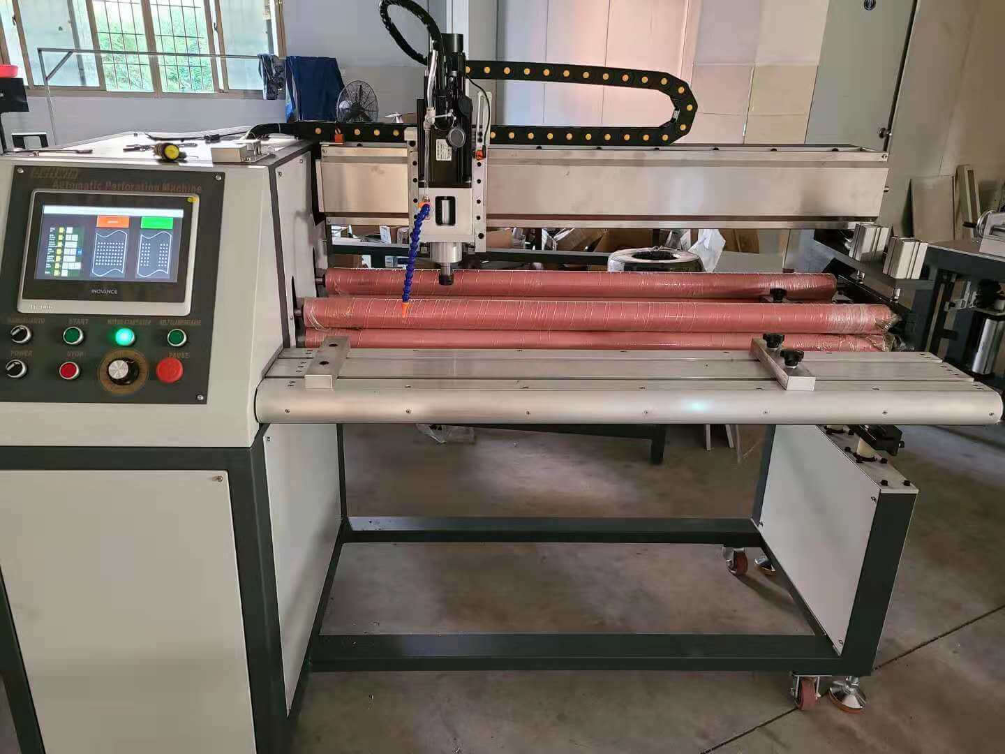 Overall Appearance of Rubber Belt Perforating Machine Drilling for Bucket Conveyor Belts