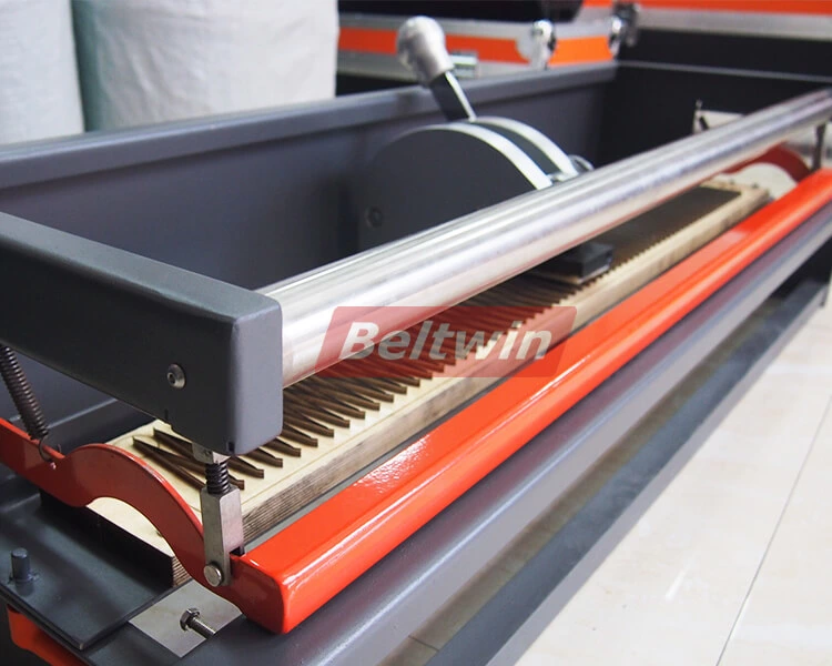 Manual PVC PU Belt Finger Puncher TC300-1500