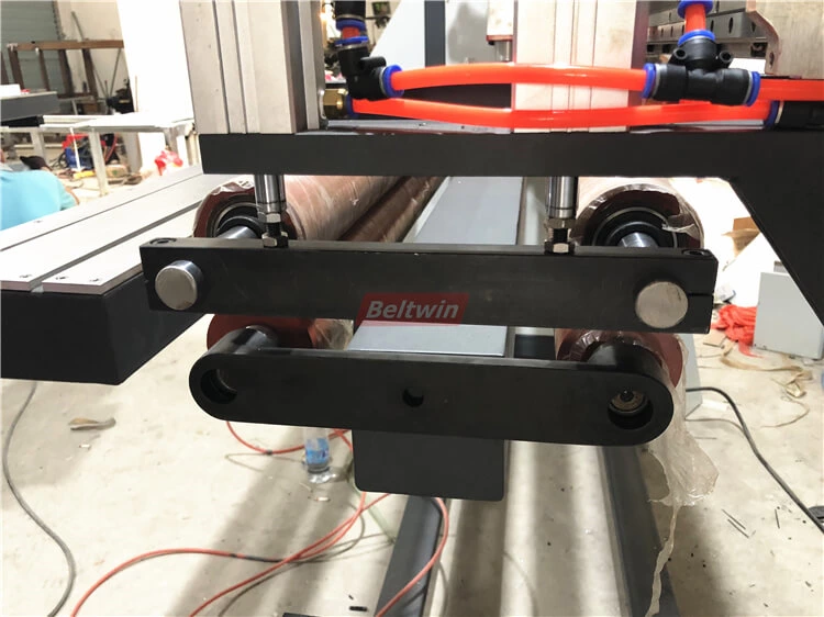 1500/2600mm Wide Belt Perforating Machine