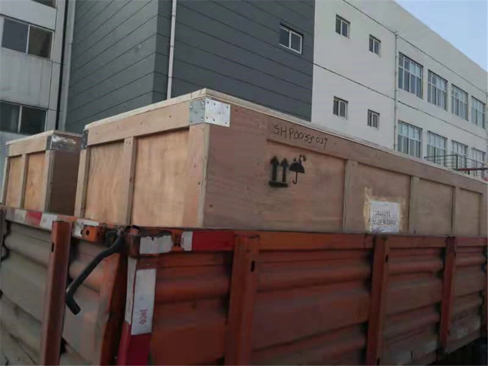 Delivery Two sets vulcanizer DSLQ-S 870x2100mm To USA ( 200PSI, 22Degree, Can Use For 1800mm Belt Width )