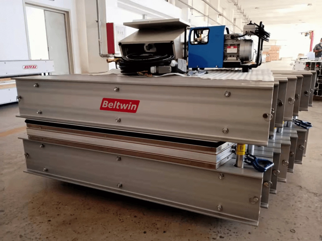 Delivery picture of vulcanizer 1250mmx1200mm 200PSI