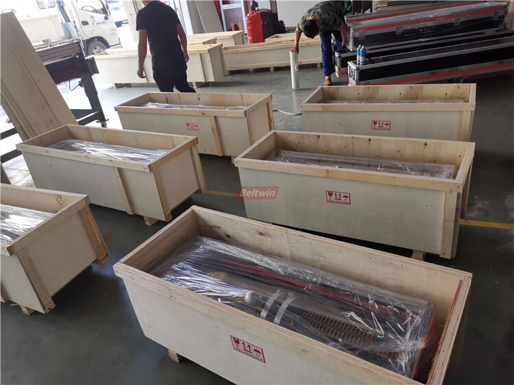 6 Pcs Manual Finger Puncher Delivery In Oct,2019