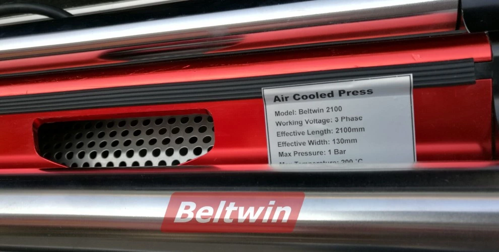 The Order from Brazil customer:Air cooling press 900mm and 2100mm