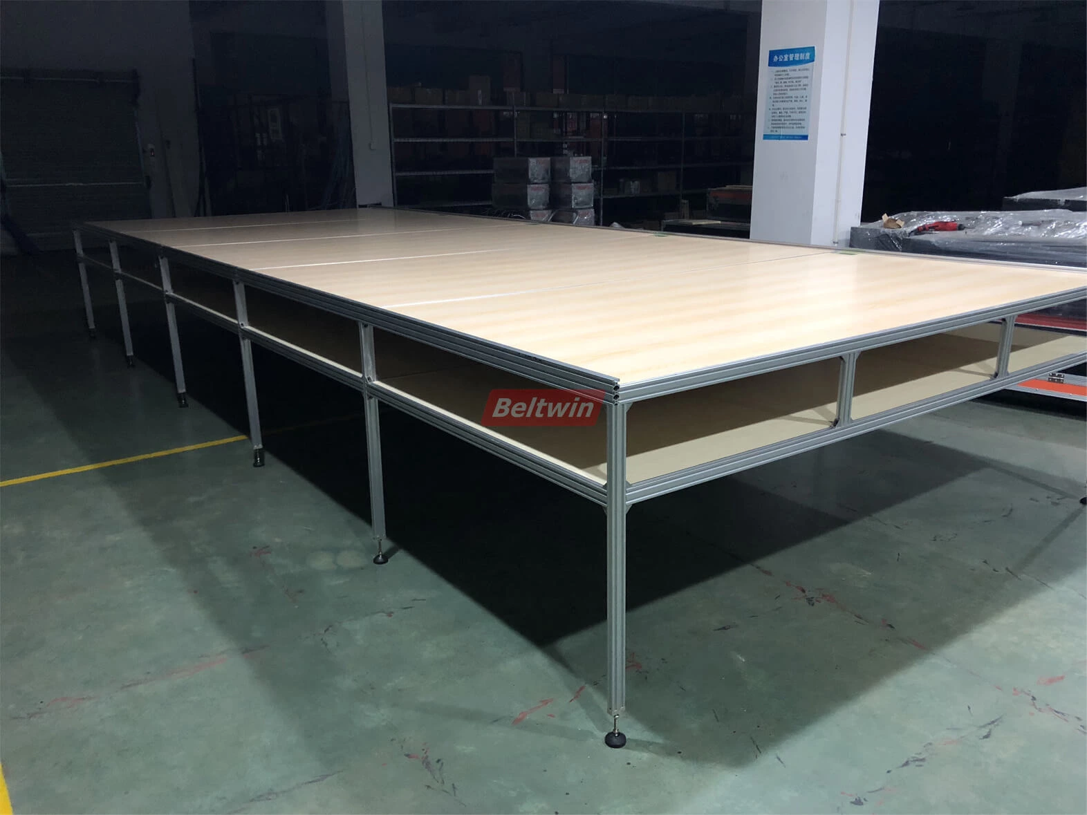 Beltwin 2.5 Meter Width Convoyer Belt Workbench , Can Customized.
