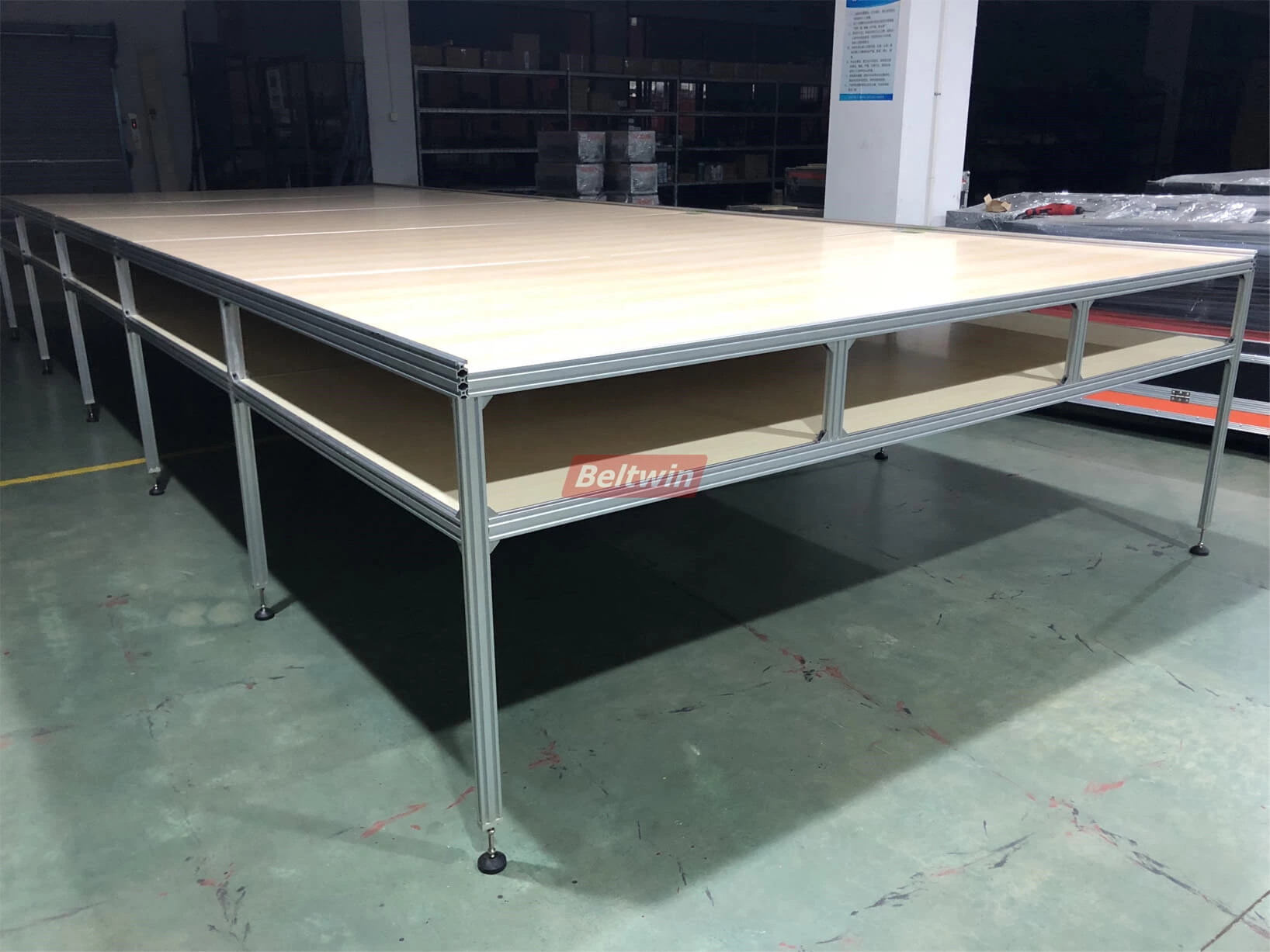 Beltwin 2.5 Meter Width Convoyer Belt Workbench , Can Customized.