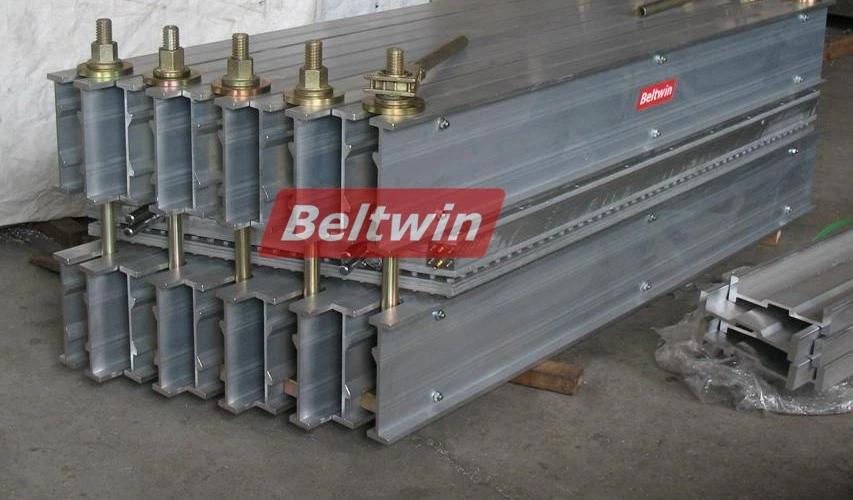 Vulcanizing press DSLQ-II 1500×830,220psi to Botswana