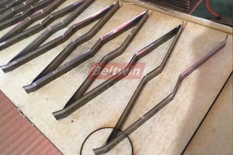 Manual PVC PU Belt Finger Puncher TC300-1500