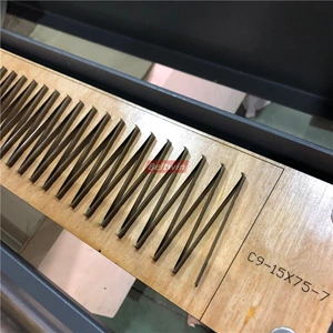 Manual PVC PU Belt Finger Puncher Die Board 300-1500