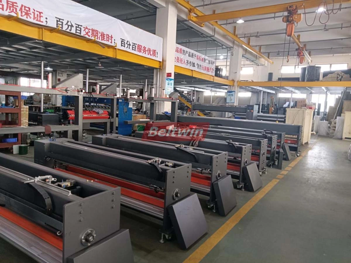 Why Choose Automatic Finger Puncher For Punching Fingers On PVC/PU Belts?