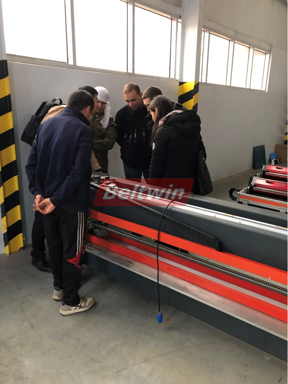 Complete Solution for Conveyor Belt Workshop for Customers in Uzbekistan