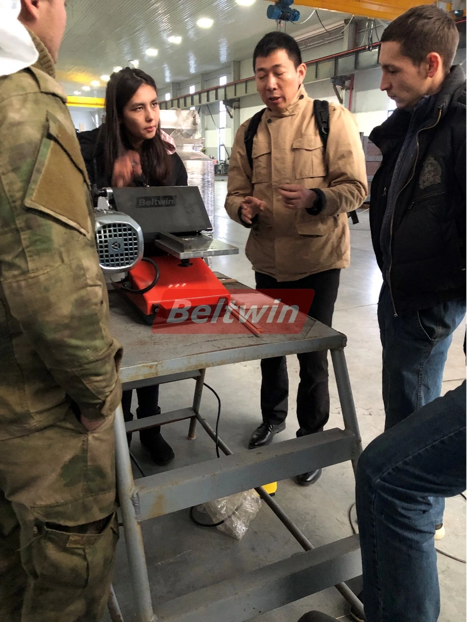 Complete Solution for Conveyor Belt Workshop for Customers in Uzbekistan