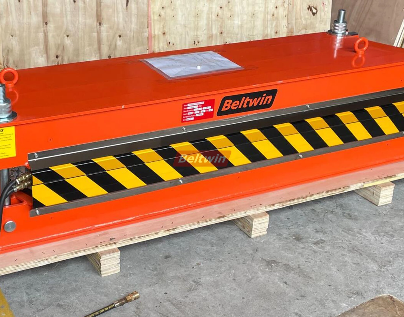 Delivery Diary (Vulcanizer DSLQ-F 1930,DSLQ-S 2843,DSLQ-F 2856 to Chile ) 2022-5-27