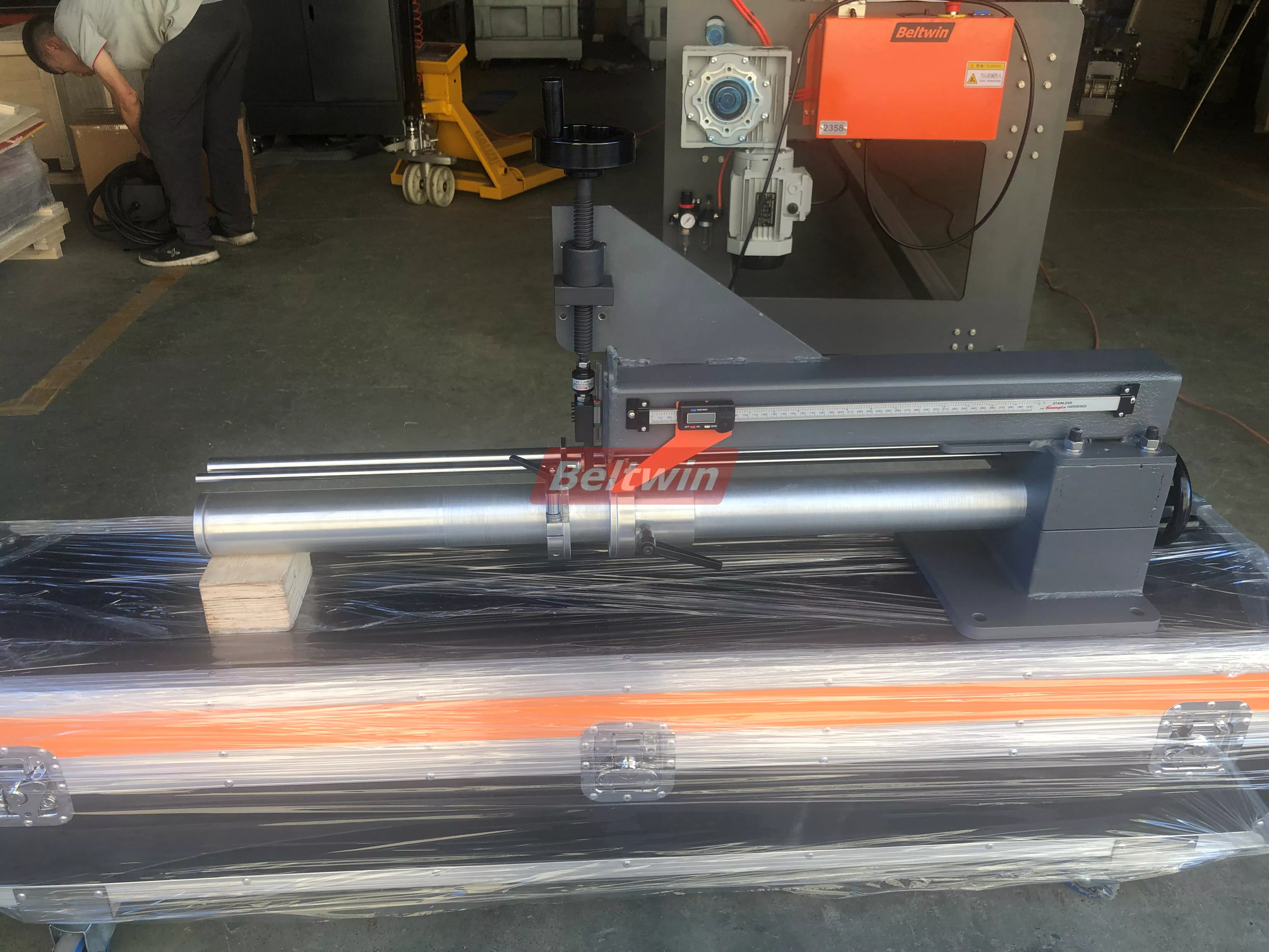 timing-belt-manual-cutting-machine-2-!j.webp