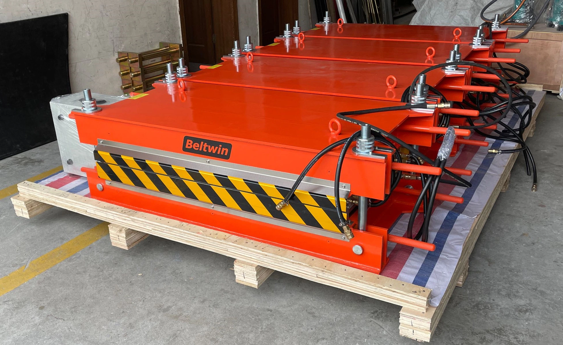 Vulcanizing Frame Press DSLQ-F | Vulcanizing Equipment for Rubber Conveyor Belt