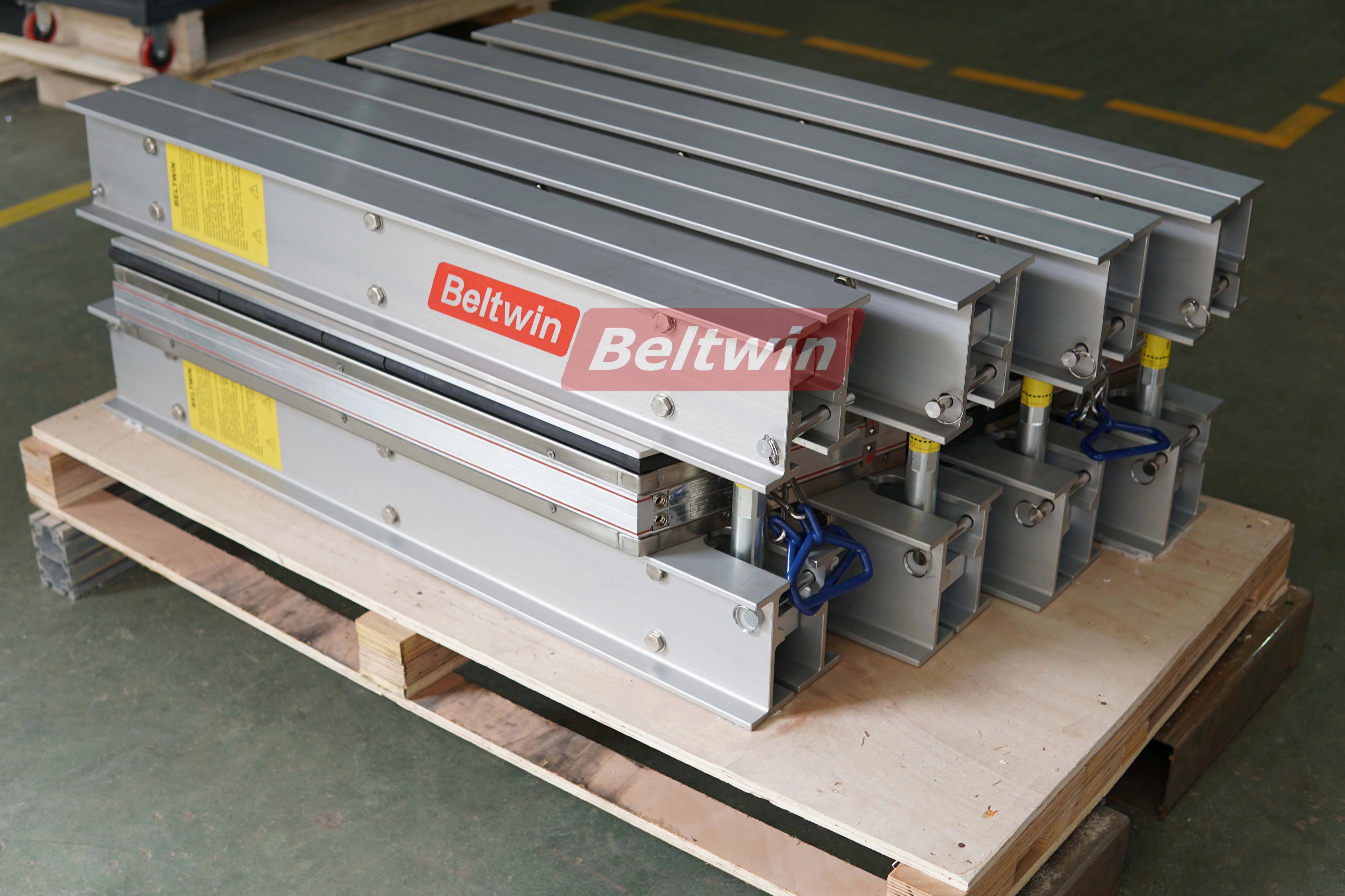 DSLQ‑S Rubber Conveyor Belt Vulcanizing Press For Field Belt Repair