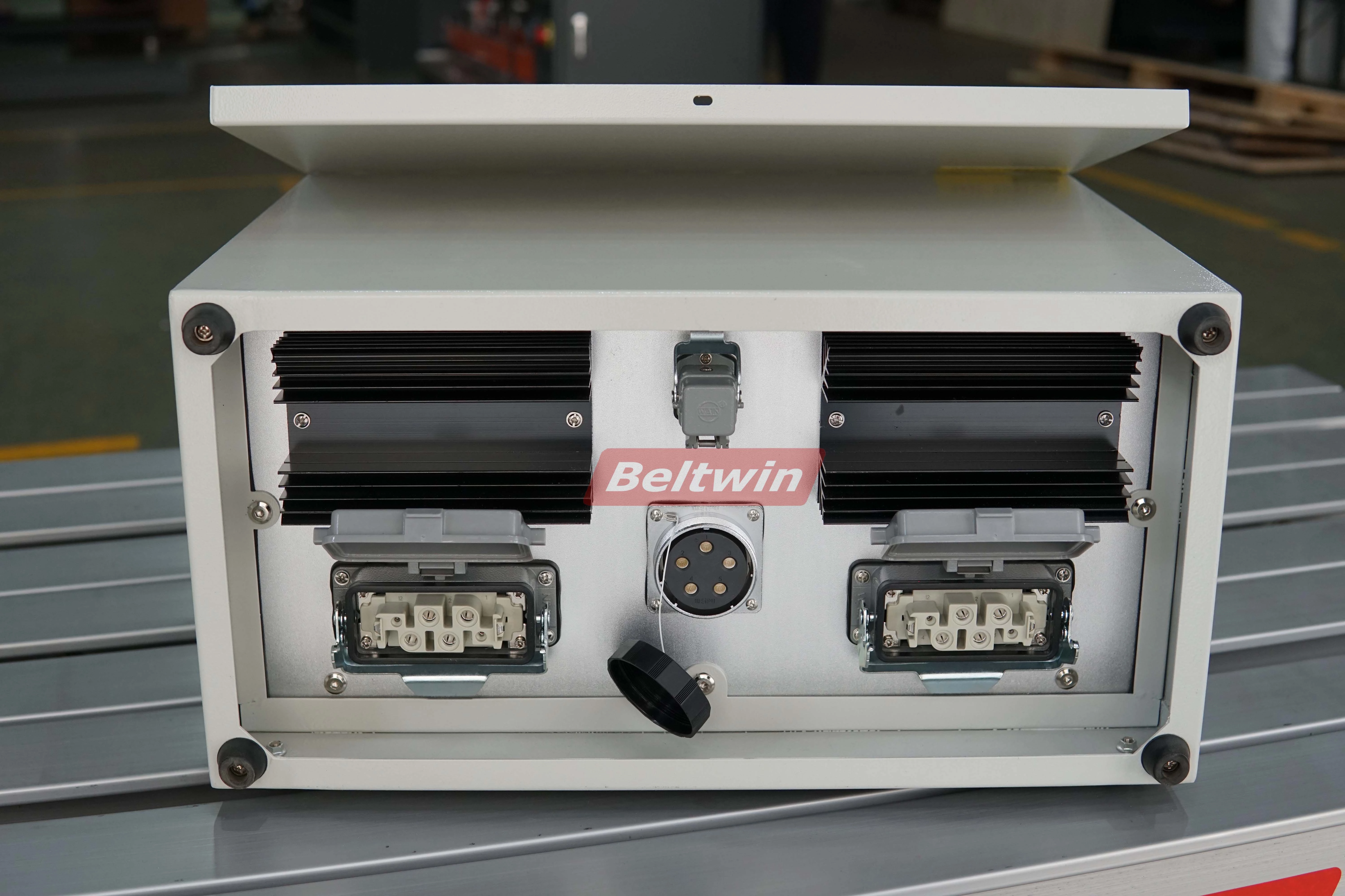 DSLQ‑S Rubber Conveyor Belt Vulcanizing Press For Field Belt Repair