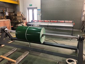 Conveyor belt winder--Good partner for using the cutting machine