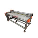 Industrial belt slitter for cutting PVC, PU, and homogeneous belts
