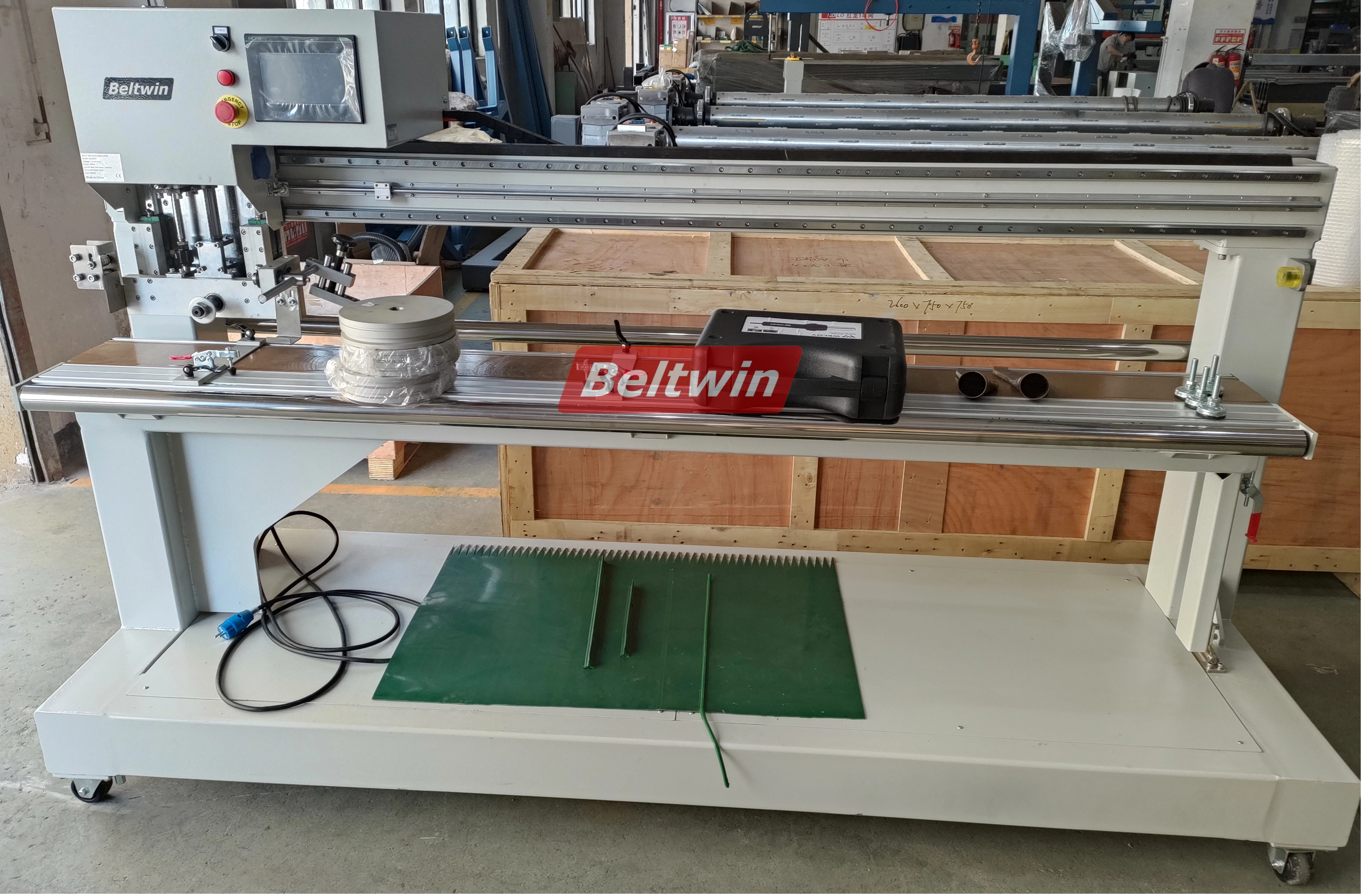 Transverse V Guide Welding Machine for PVC PU Conveyor Belting