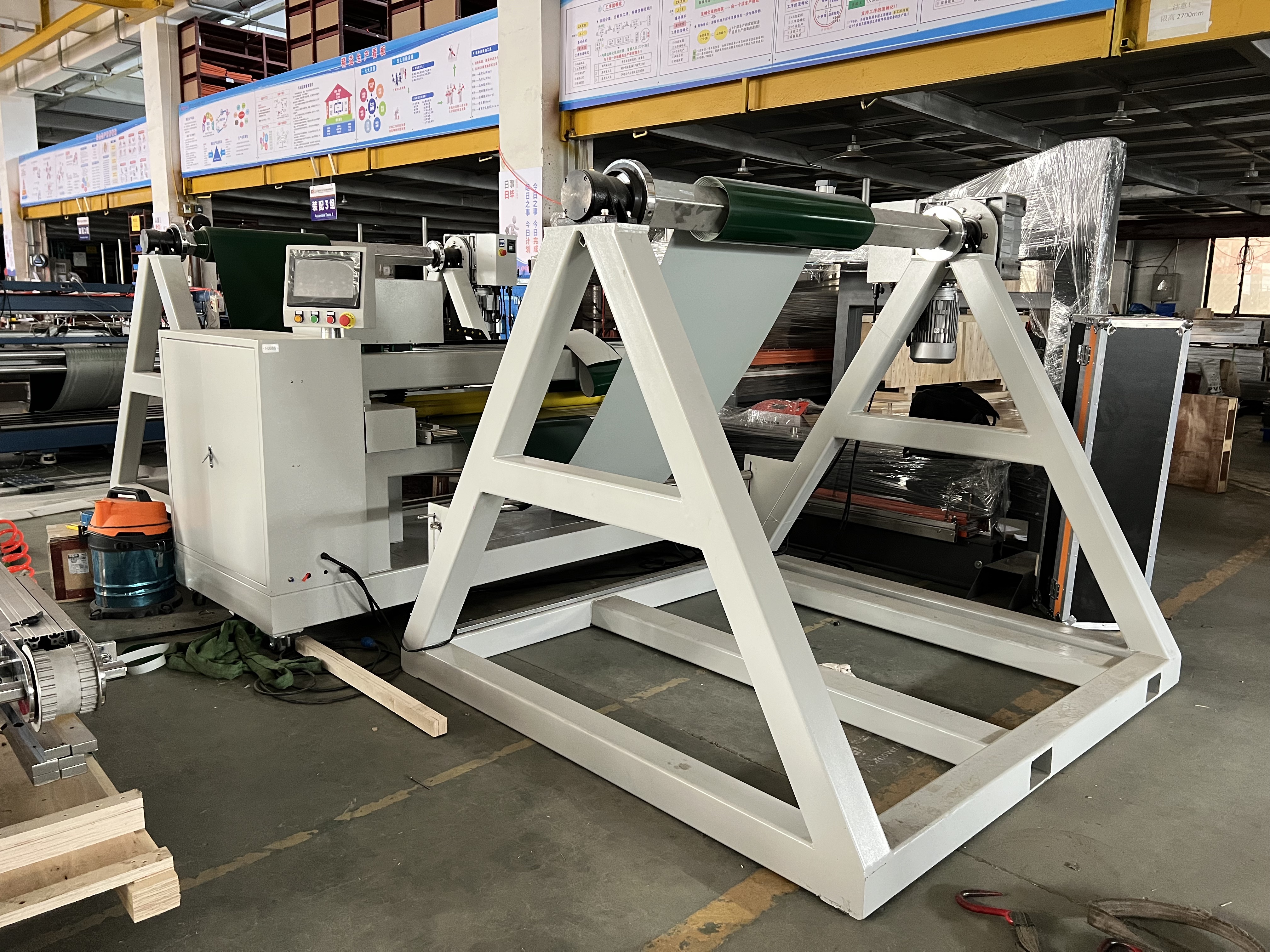 robust drilling machine and belt hole puncher for heavy-duty belt processing